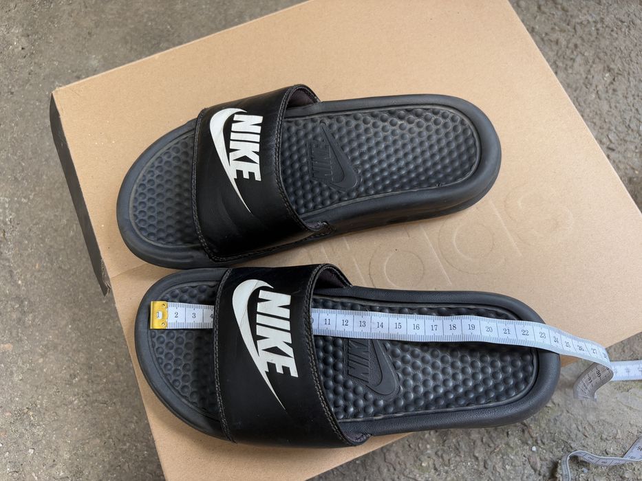 Дитячі тапки Nike 35.5(22см)