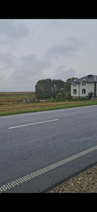 Під комерцію,придорожній бізнес