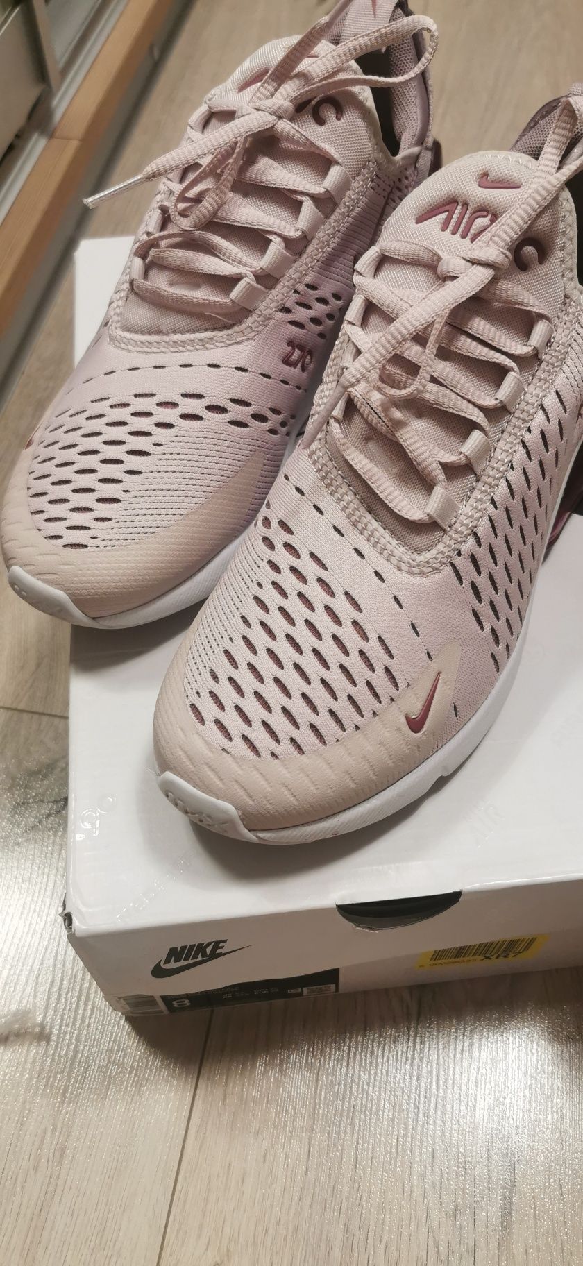 Nike 270  buciki damskie