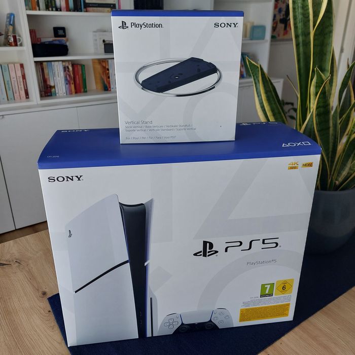 Playstation 5 slim 1T + Suporte vertical