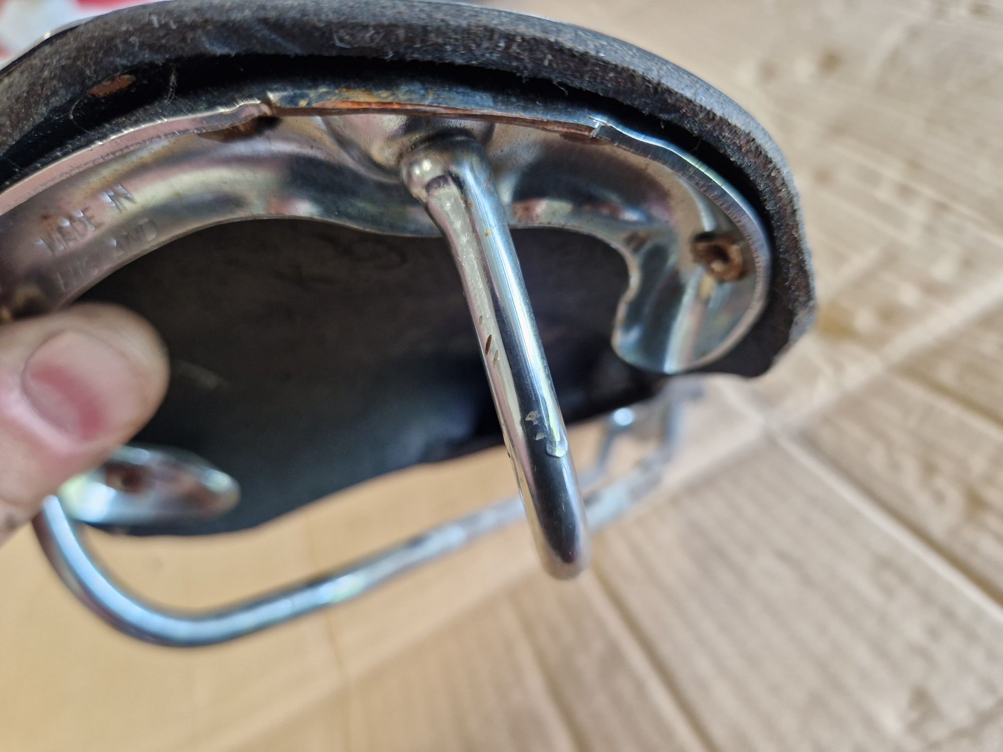 Siodełko Brooks B15 Swallow czarne