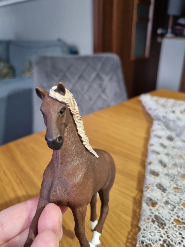 Konik schleich figurka klacz