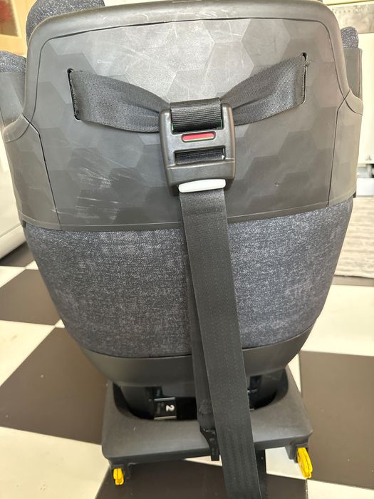 Cadeira auto Bebeconfort Titan Pro