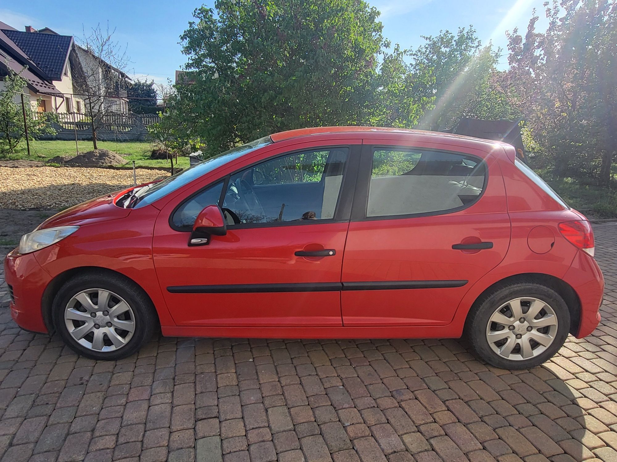 Peugeot 207 Hatchback 2010 | 1.4 HDi | 50kW | 5-drzwiowy | Diesel