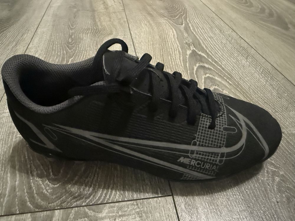 Chuteiras nike mercurial n36
