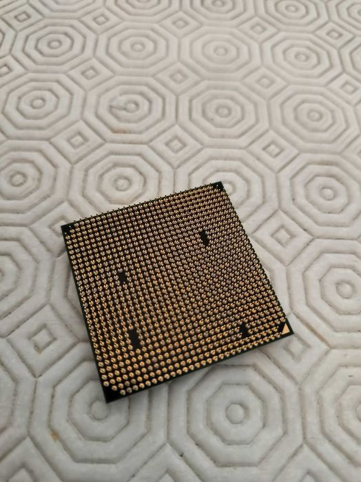 Processador CPU AMD Phenom II X4 965 - 3.4 GHz Quad-Core socket AM3