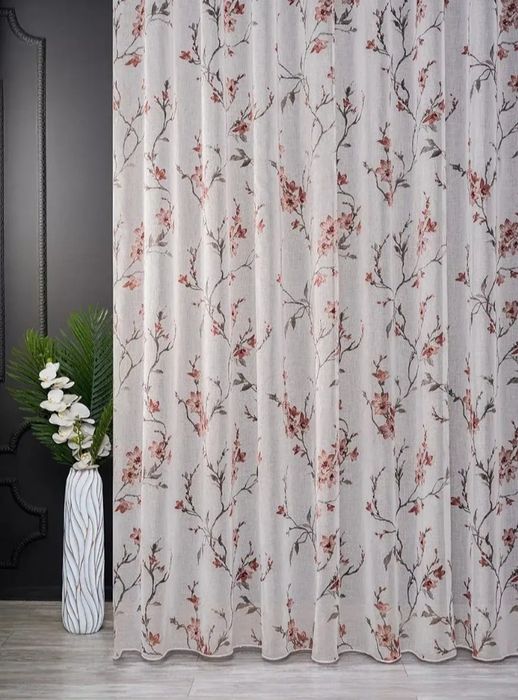 Розпоодаж турецького тюлю, ціни від 90 грн. м. Заертайтесь.