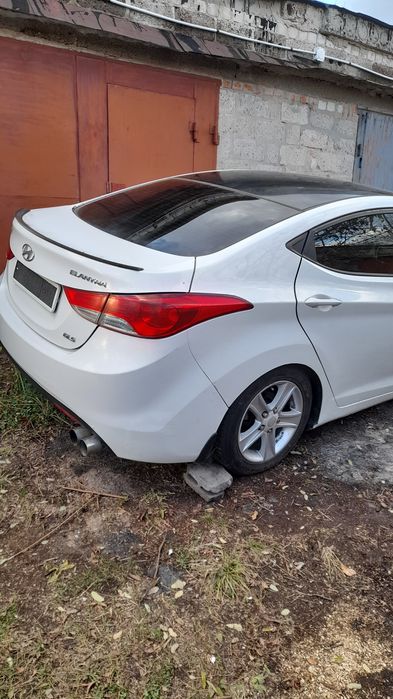 Продам элантру после ДТП.