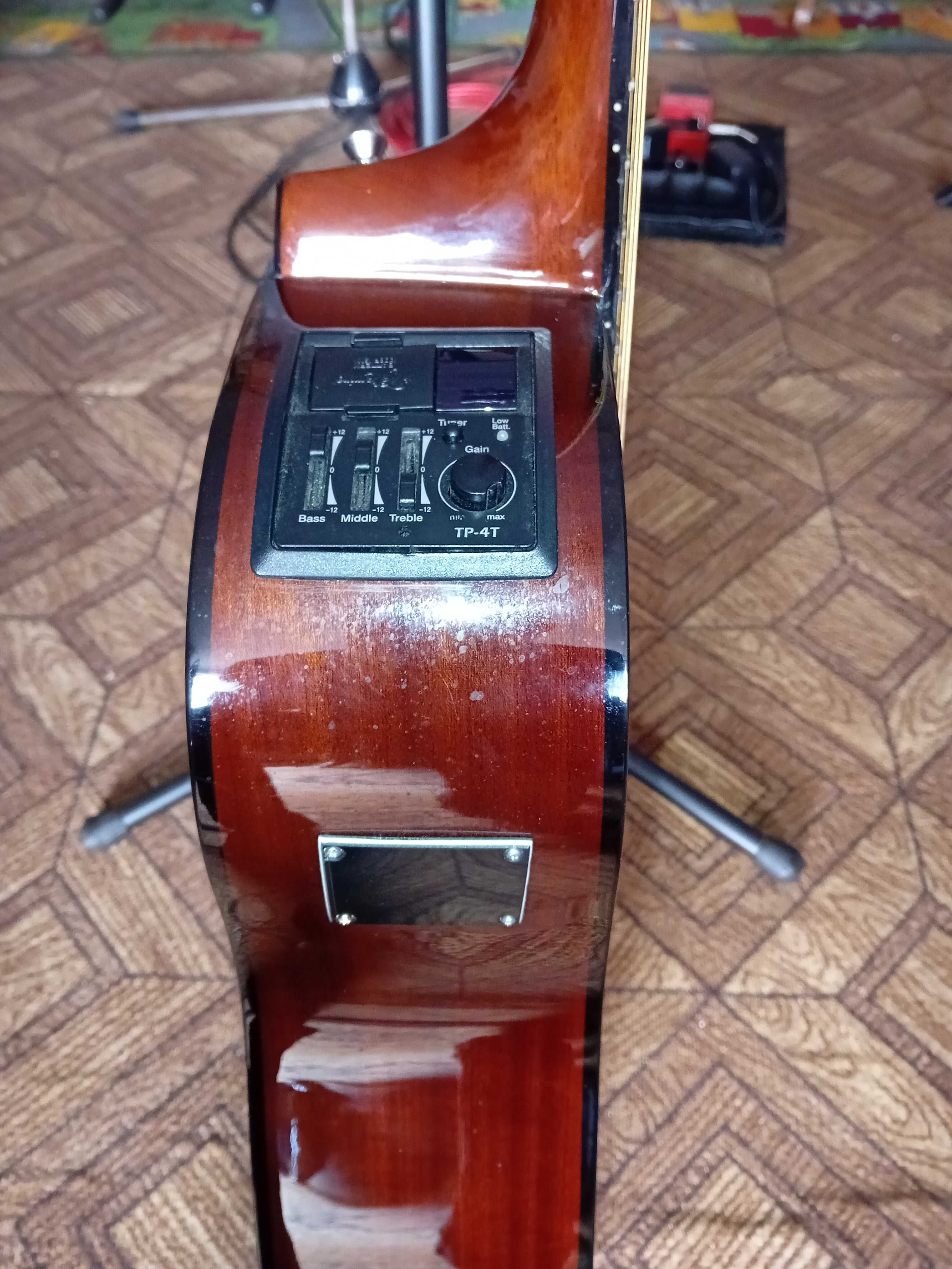 Gitara elektroakustyczna Fender sprzedam lub zamienię na 12 strunową