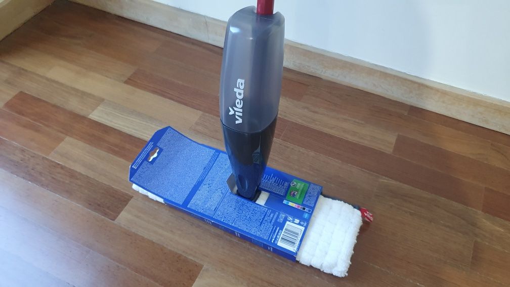 Mopa Vileda com reservatório Spray
