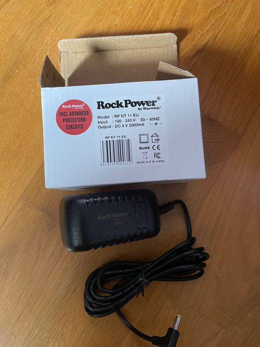 Zasilacz 5v do efektów gitarowych - odwrócona polaryzacja