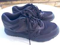 Reebok ventilator, skórzane buty sportowe.