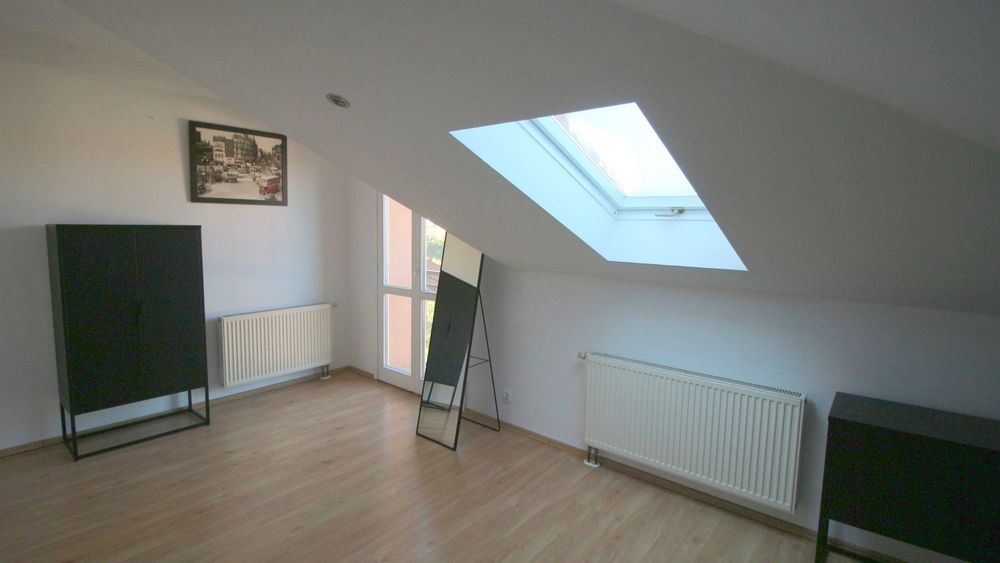 Mieszkanie 3 pokoje z garażem do wynajęcia.