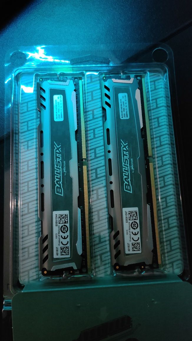 Pamięć ram crucial ballistix DDR 4 2x 8gb 3000mhz