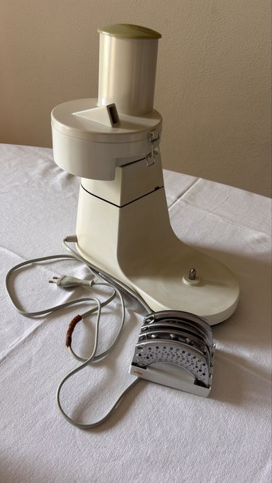 Maquina de Cozinha BRAUN