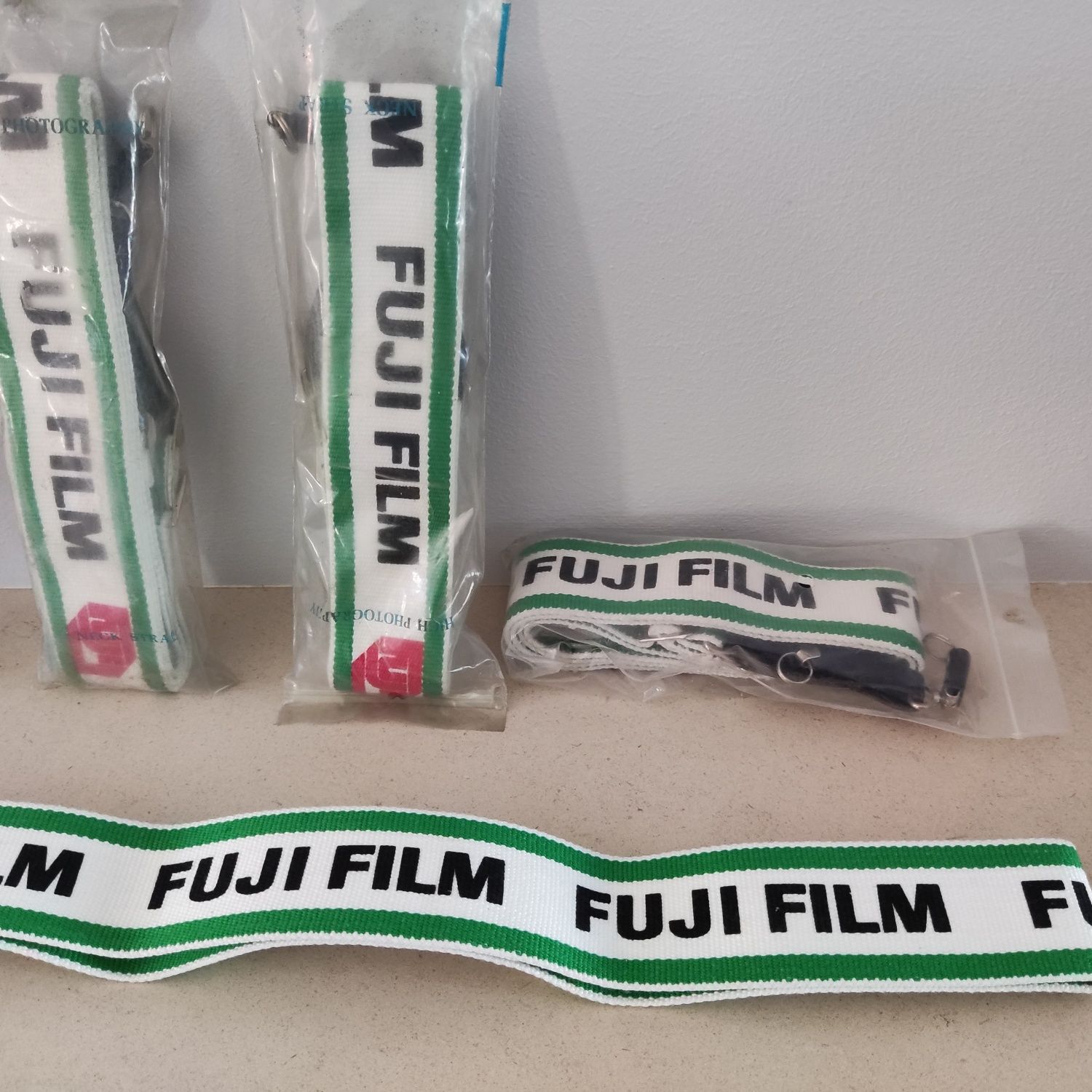 Fita de pescoço Fujifilm (Fuji)