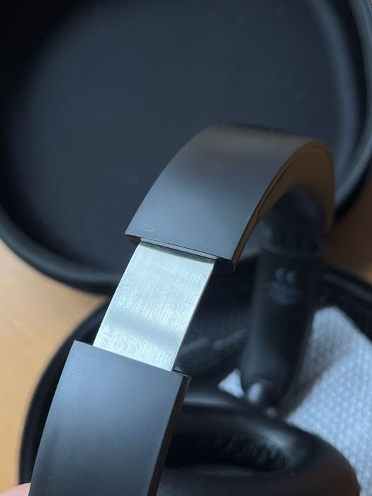 Headphones Bluetooth iServices
