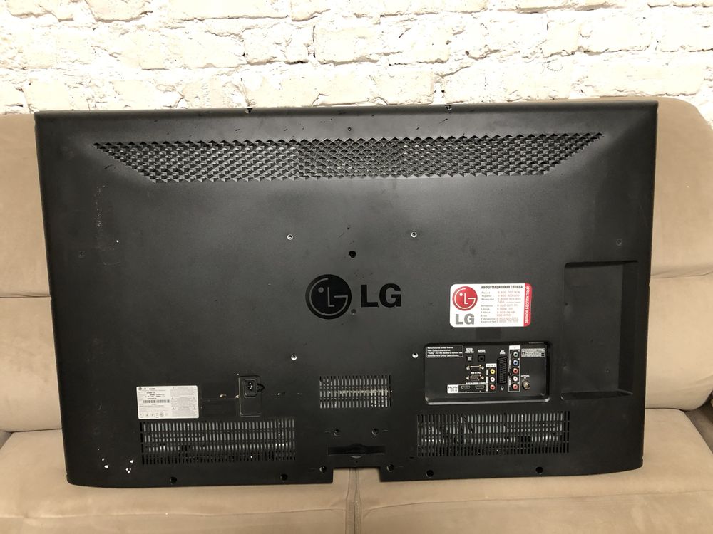 Телевізор LG 42 дюйма 42CS460
