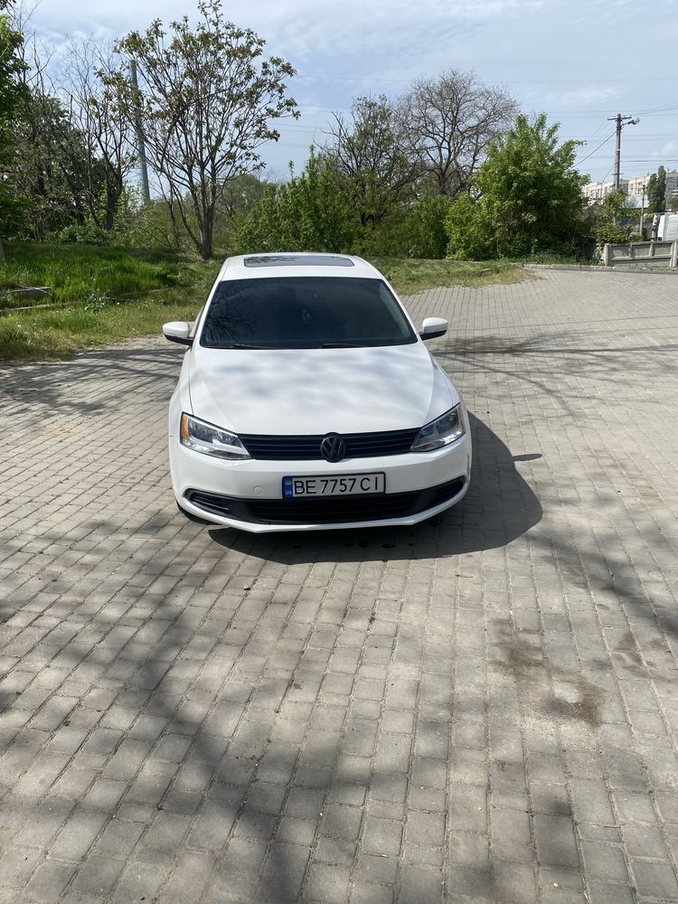 Продам Volkswagen Jetta 2.5 USA