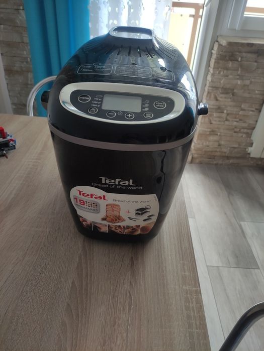 Wypiekacz do chleba TEFAL
