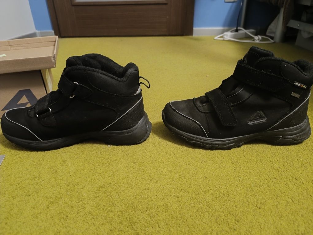 Buty zimowe ocieplane śniegowce r. 40 American Club WT68/21 czarne