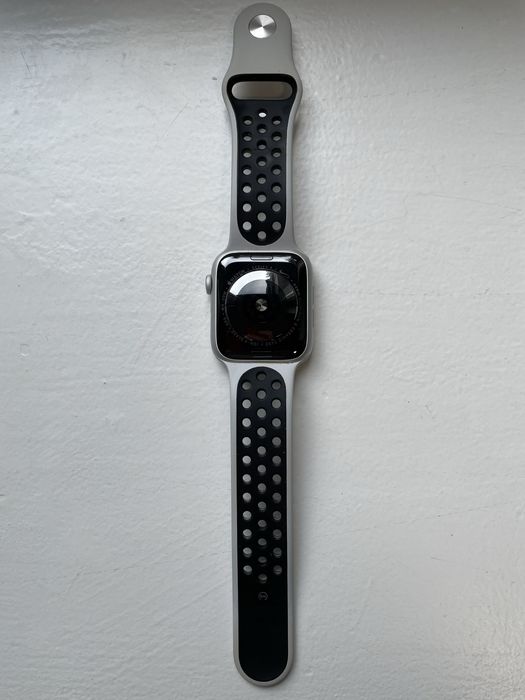 Apple Watch Nike+ Series 4 Open box z paskiem sportowym Nike S/M 44mm