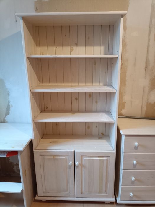 Biblioteczka drewniana