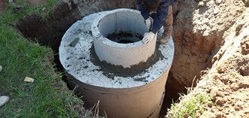 каналізаційніБЕТОННІ круги кільця Септики Каналізація під ключ Копання