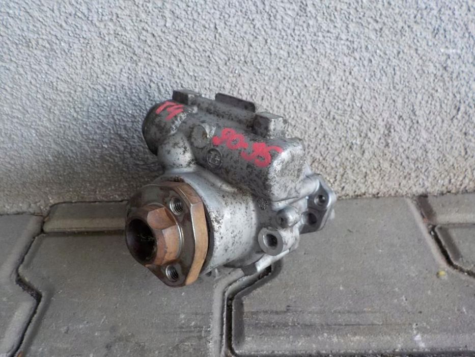 VW T4 1.9 TD 90-95 POMPA WSPOMAGANIA KIER
