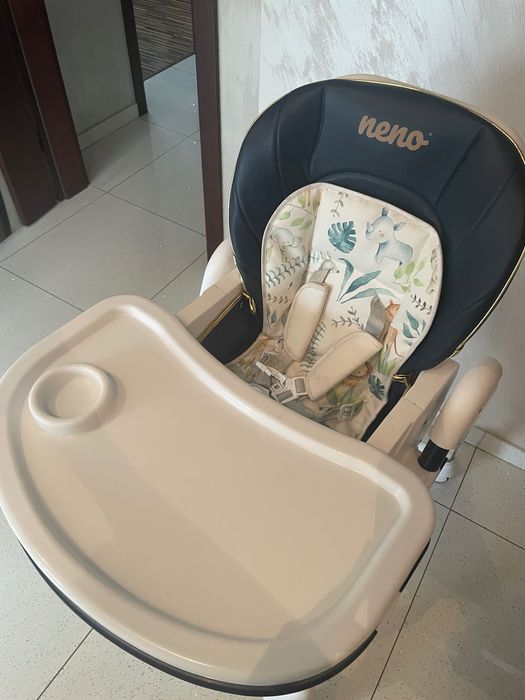 Neno Sedi - wielofunkcyjne krzesełko do karmienia