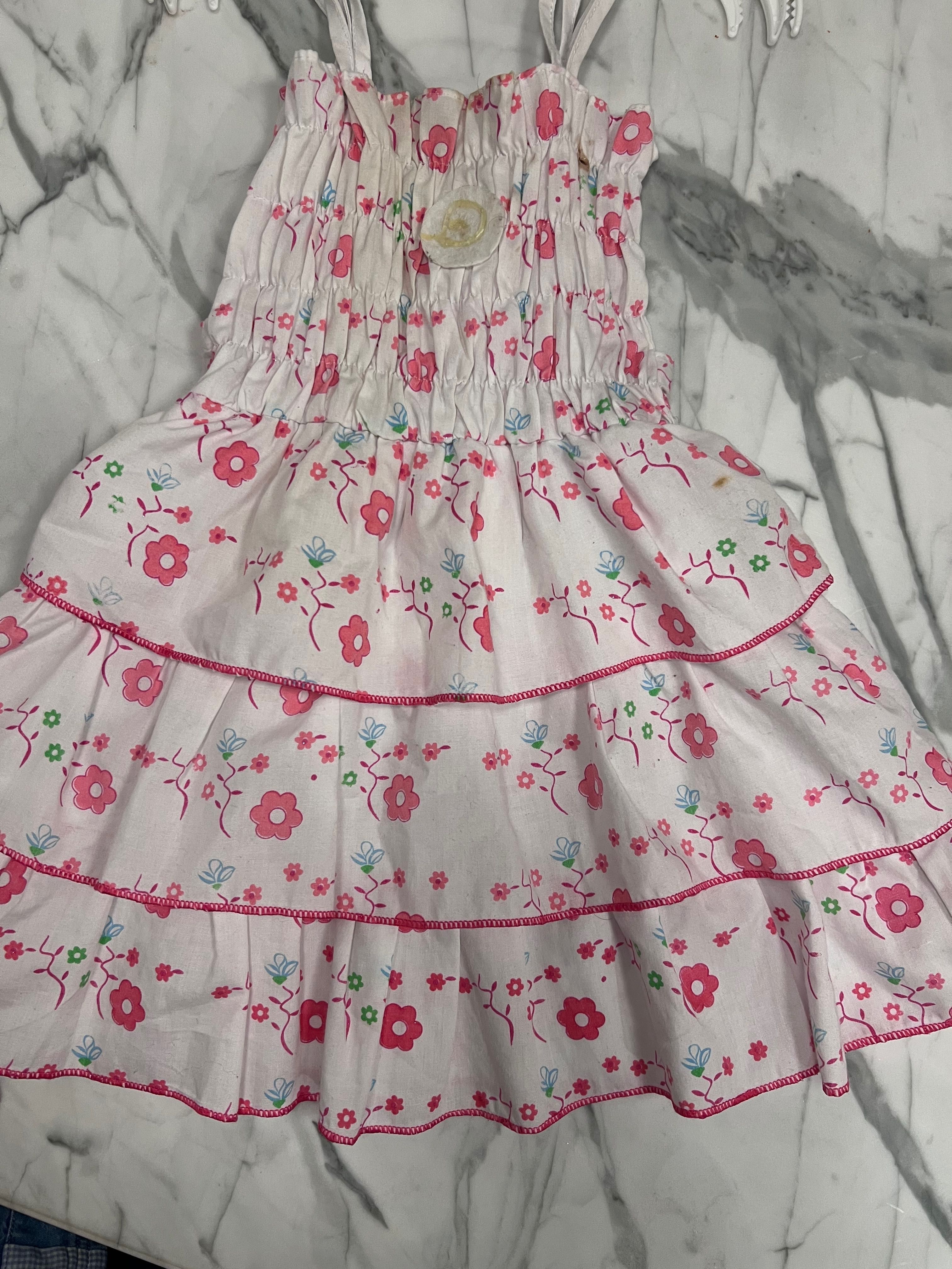 Sukienka 86 kwiaty falbany