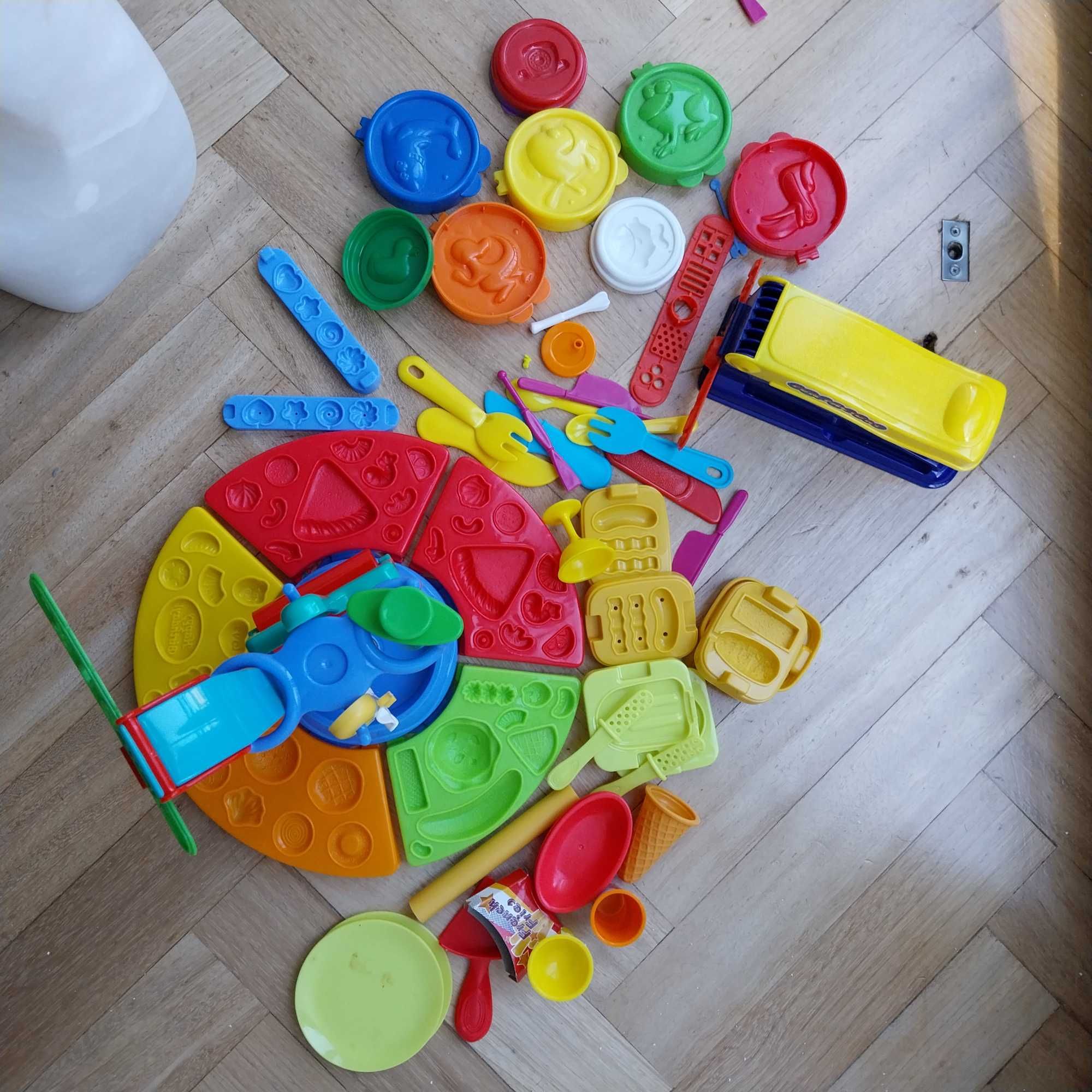 Diversas formas (culinário e animais) para plasticina Play-doh