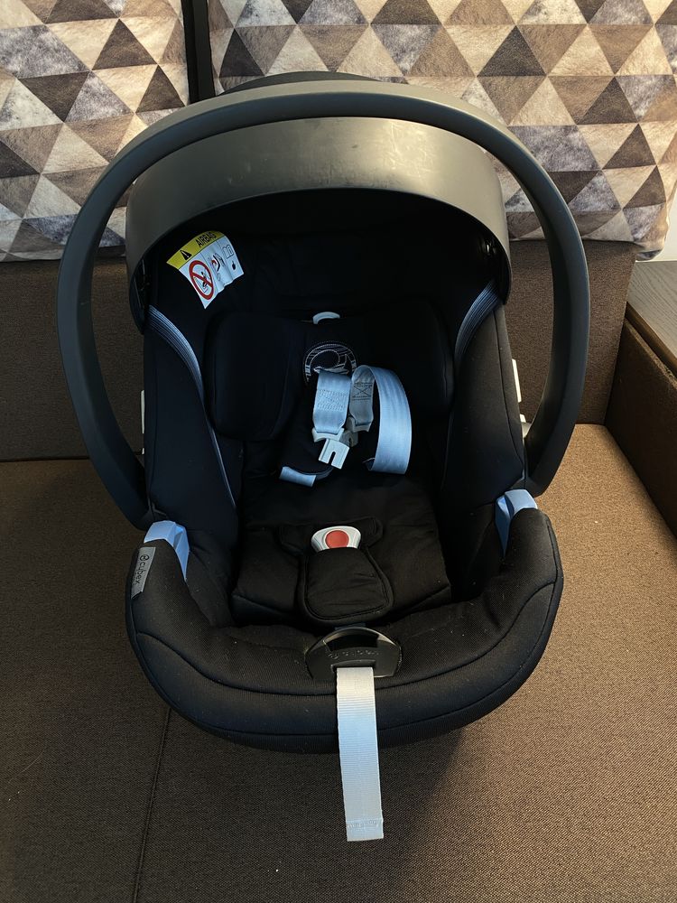 Дитяче автокрісло Cybex + адаптери для візочка Cybex Balios