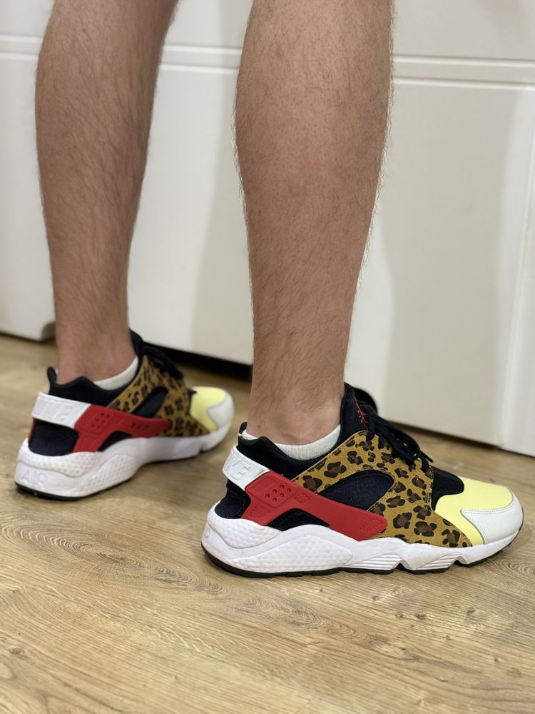 Nike Air Huarache “SNKRS Day” Leopard Print – rozmiar 44 - super stan