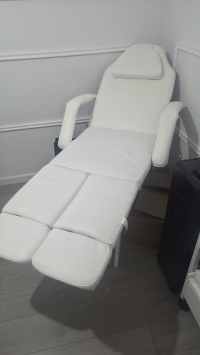 Fotel kosmetyczny przenosny