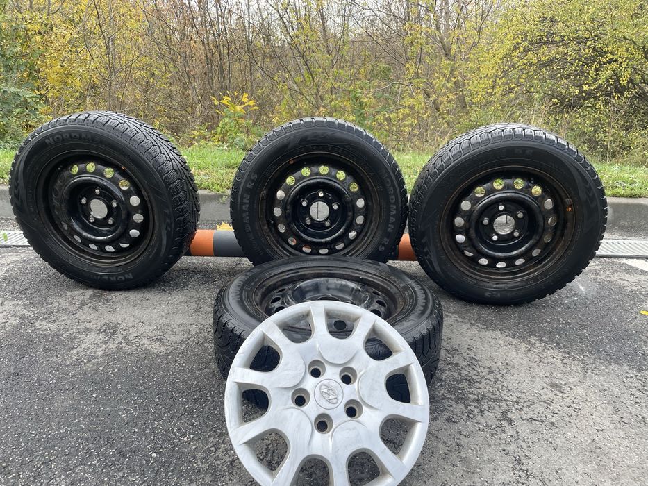 Зимние Колеса Шины с дисками 195 65 15 114.3 Nokian