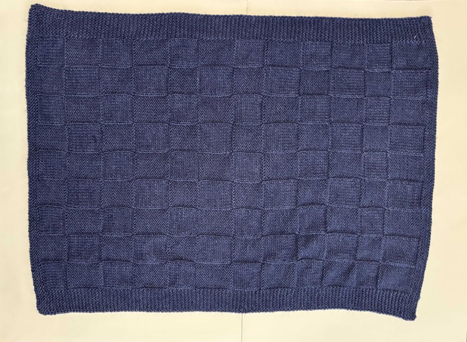 Dzianinowy kocyk, pled lub narzuta dla dzieci