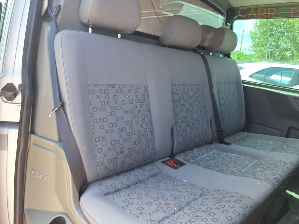 Vw Transporter T5 2.5 tdi 06 rok