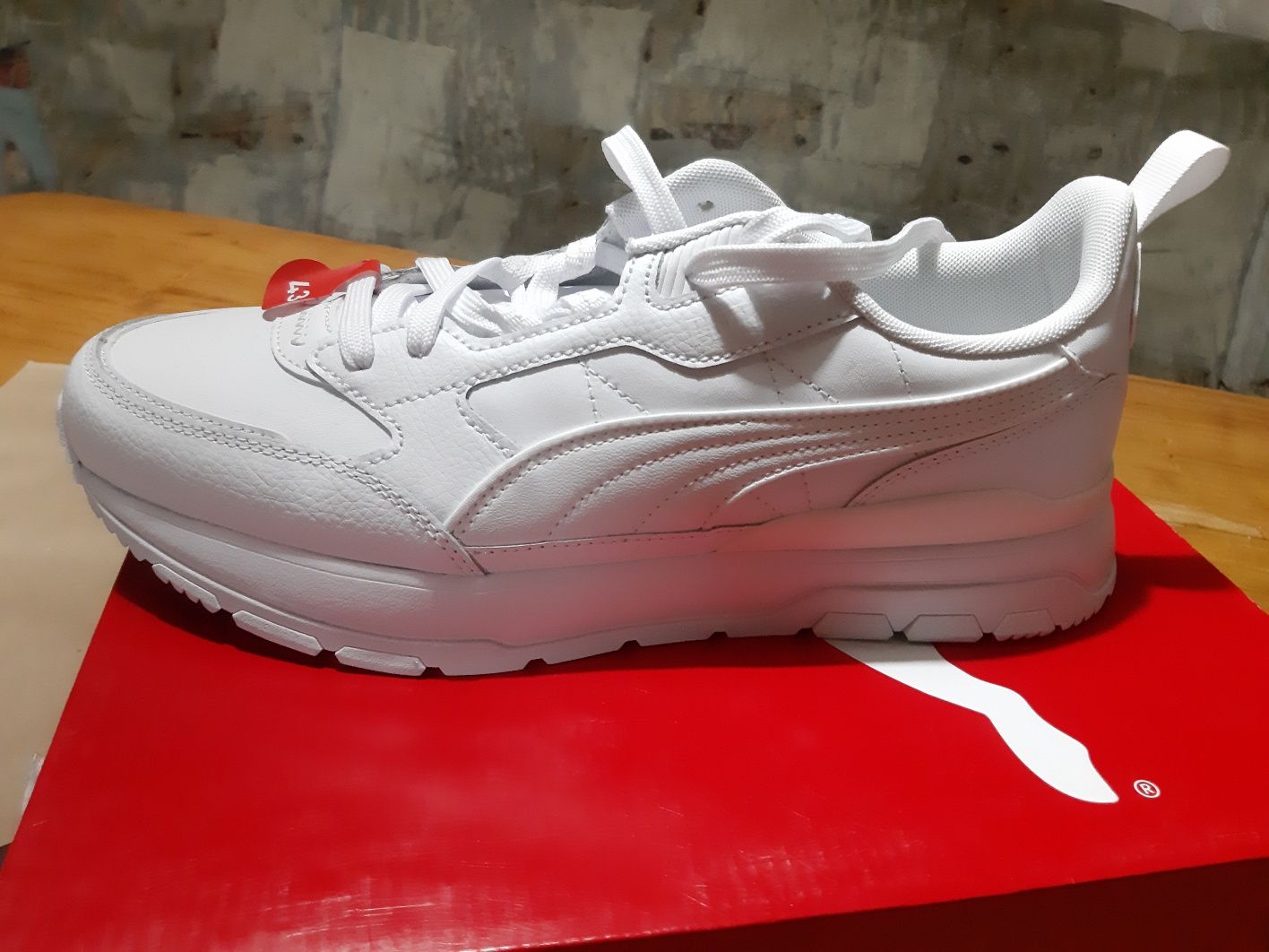 ОРИГИНАЛ!!!Кроссовки Puma R78 Trek Lth.Кожа!р.44