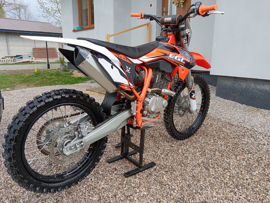 Cross EGL 250, 18 mth, 172fmm, 2025r.