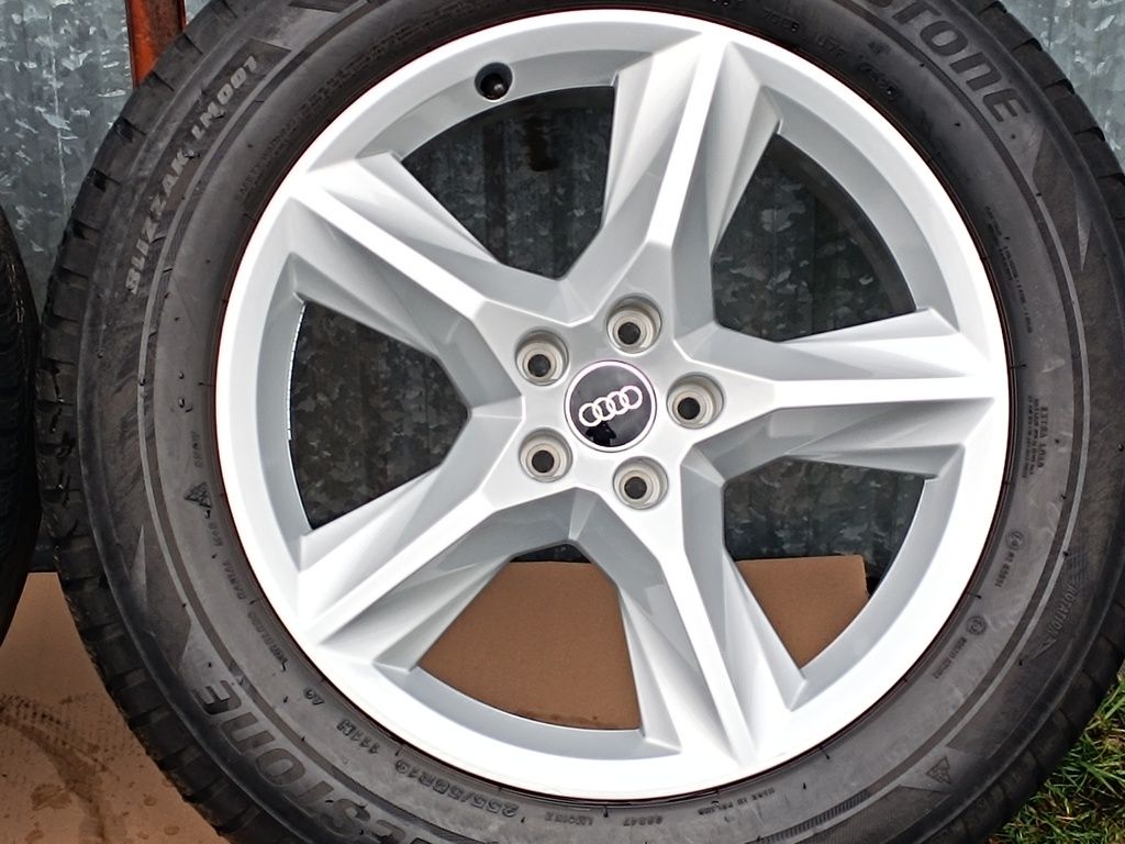 Felgi Aluminiowe Audi Q7 SQ7 Q5 Q3 A5 A6 A7 A8 8.0" x19 5x112 ET28 4M0