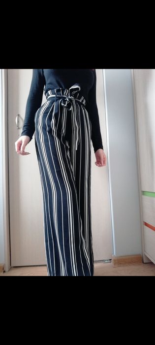 Szerokie spodnie w paski