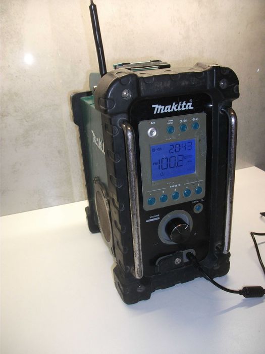 Radio budowlane Makita BMR100