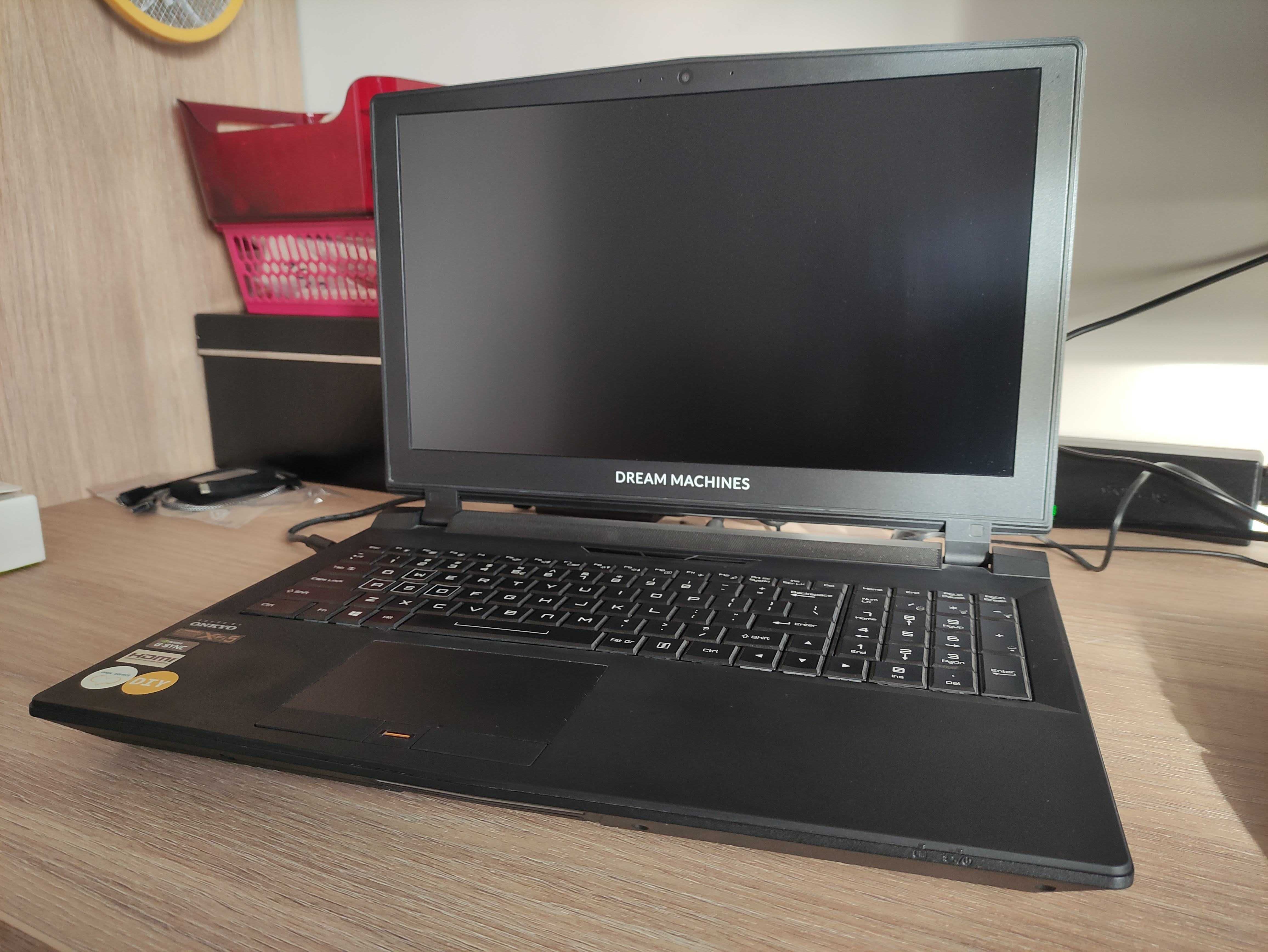 Potężny laptop 15,6", i7 6700K 4,2GHz, 32GB RAM, 512GB NVME, 970M 6GB