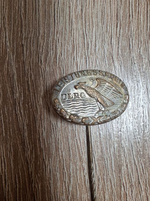 Militaria, Niemiecka odznaka, przypinka. DLRG.Leitungssvhein