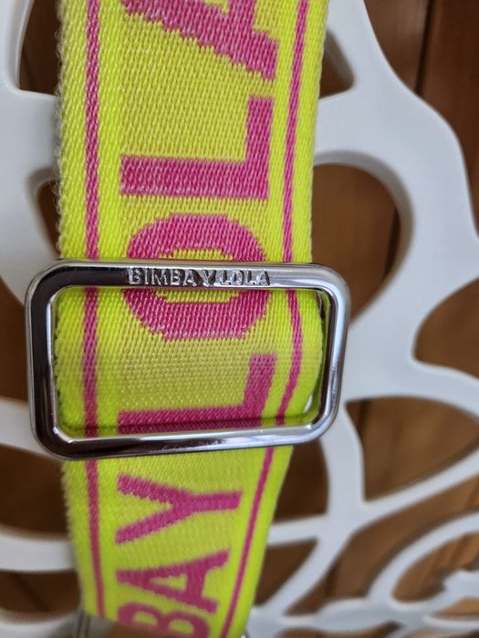 Mala Bimba Y Lola Preta em pele