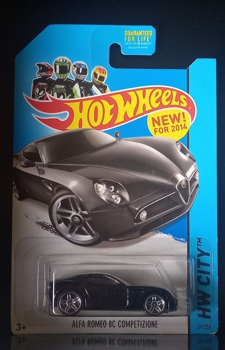 Alfa romeo 8c competizione hot wheels conjunto 2
