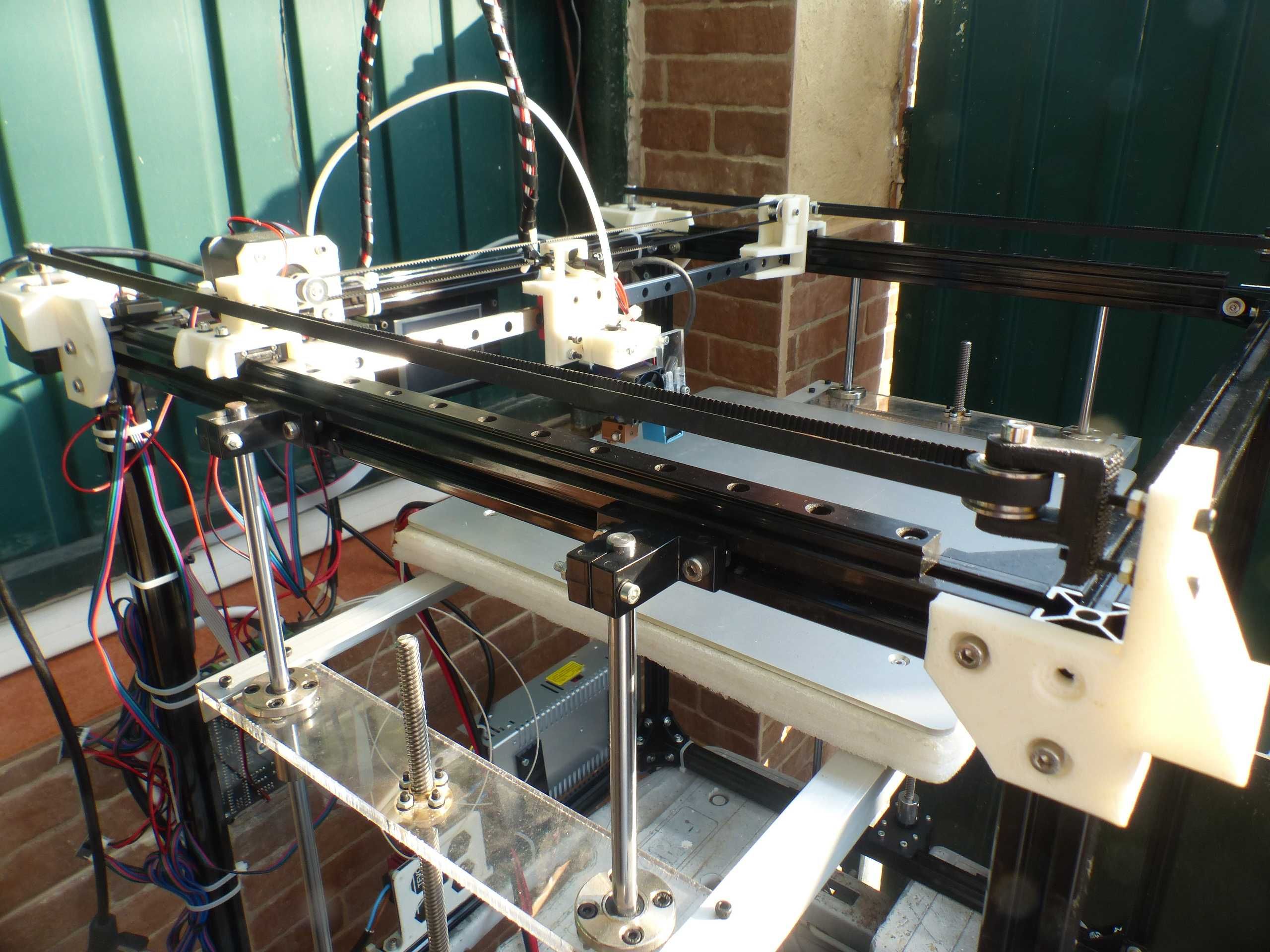 Impressora 3D FLSun Cube com Guias lieneares e muitos upgrades