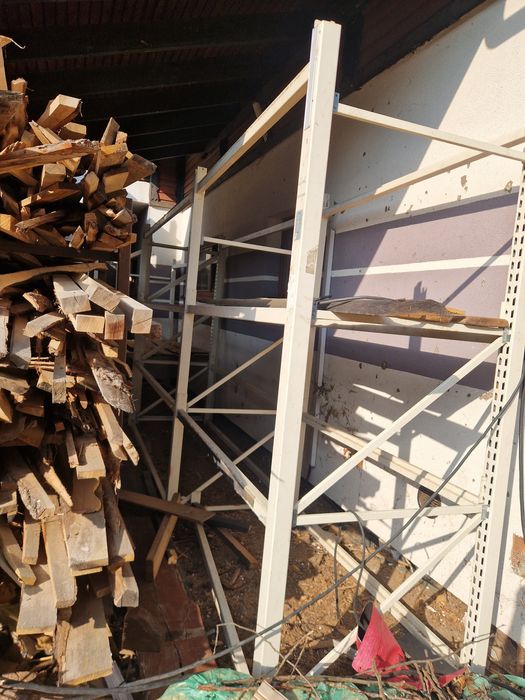 Regały paletowe, różne elementy