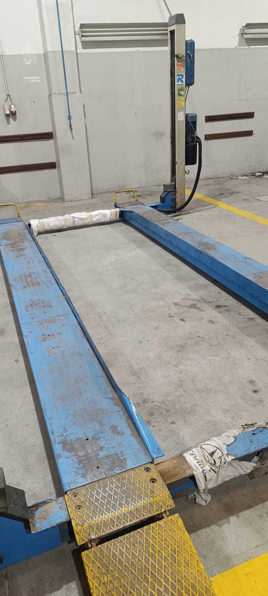 Elevador de 4 colunas